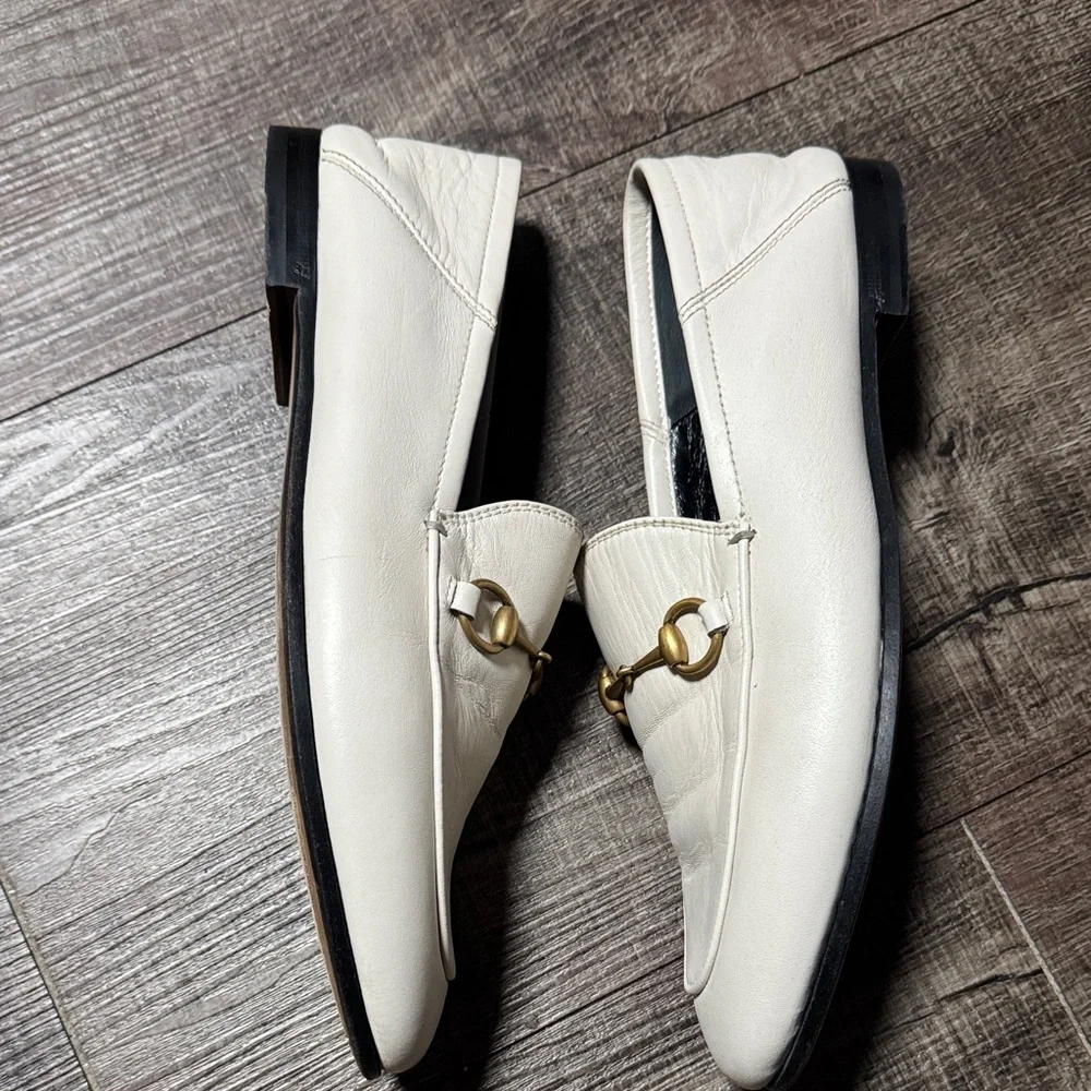 Gucci Brixton Horsebit White Leather Loafers with Gold Hardware - Picture 5 of 14